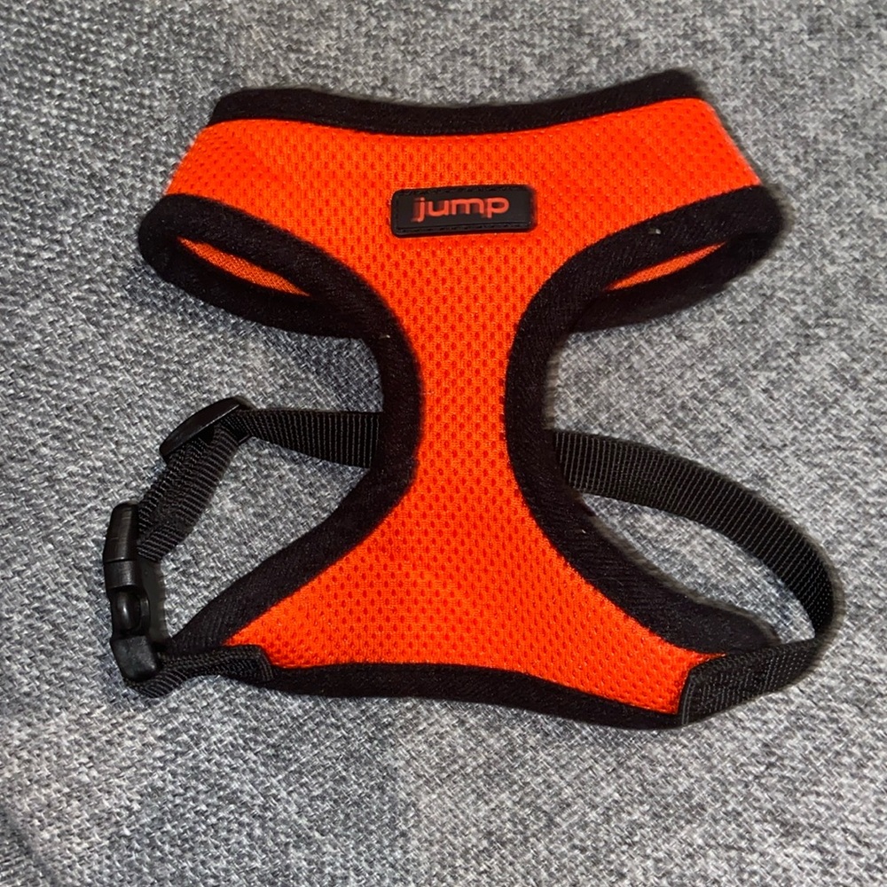 Harness size small